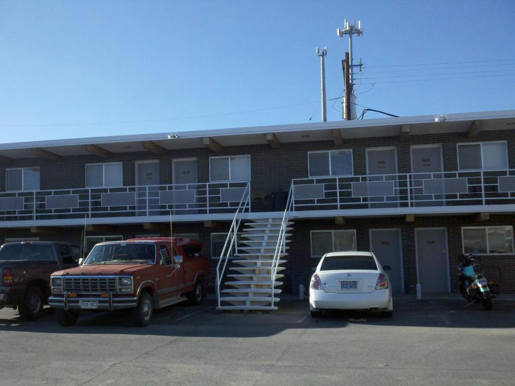 Tomahawk Motor Lodge Riverton Exterior photo