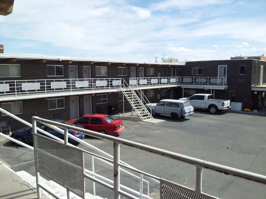 Tomahawk Motor Lodge Riverton Exterior photo